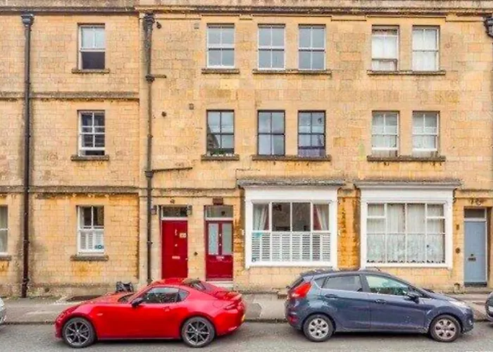 Rialto Luxury Apartments Bath !